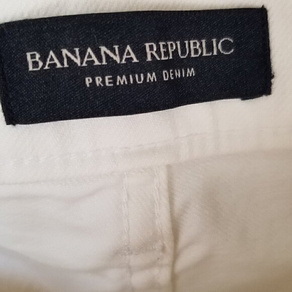 Banana Republic Girlfriend Jeans White Kick Crop High Waist Frayed Hem Size 31 - Picture 4 of 8
